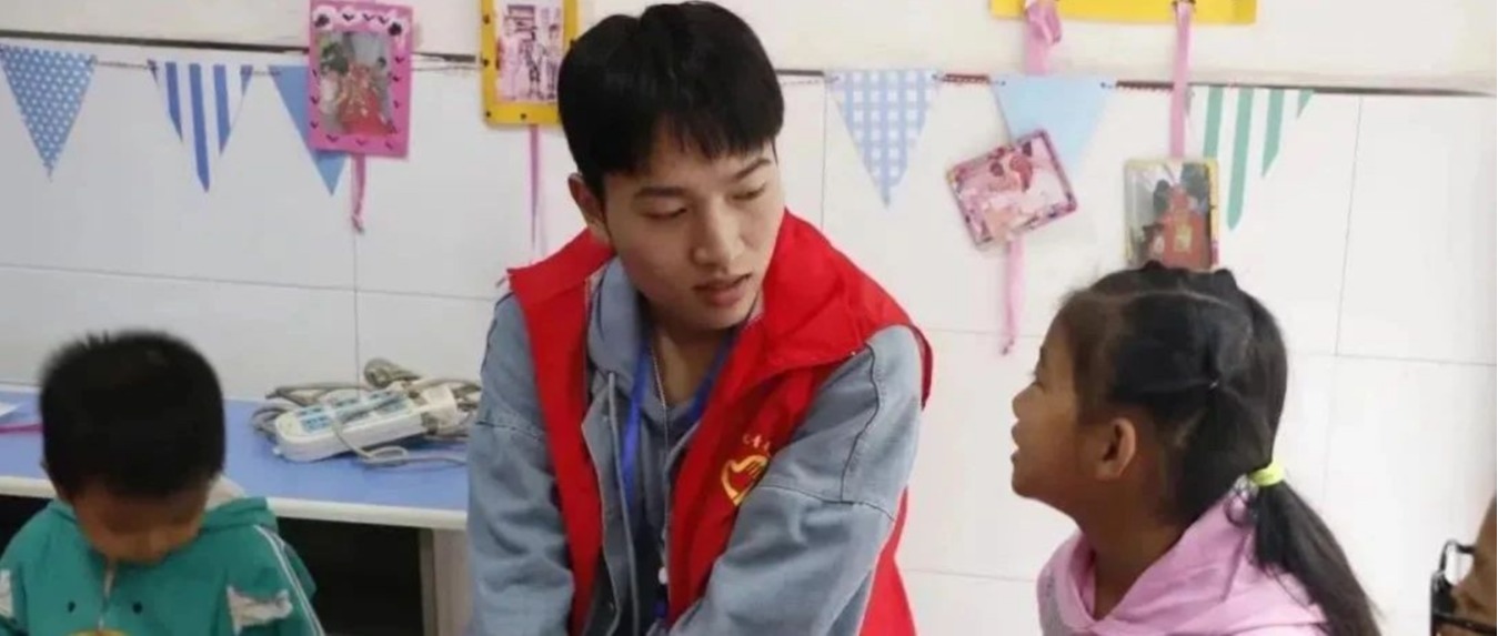 做志愿者是一种什么样的体验？点开推文找答案！