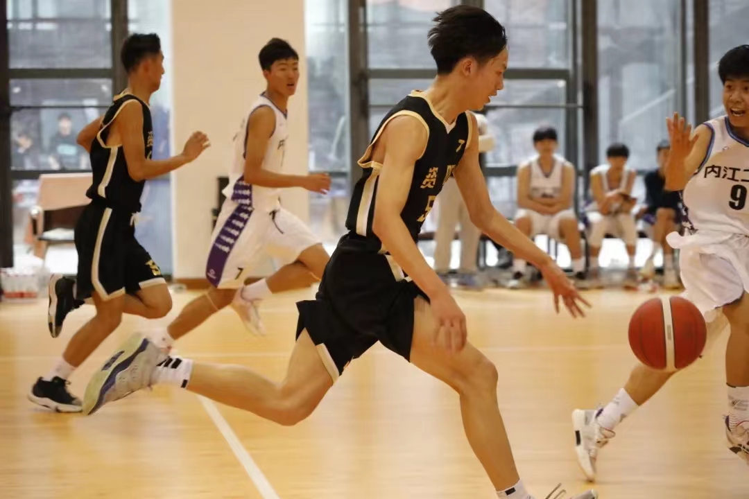 热血“贡嘎”，燃爆全场！