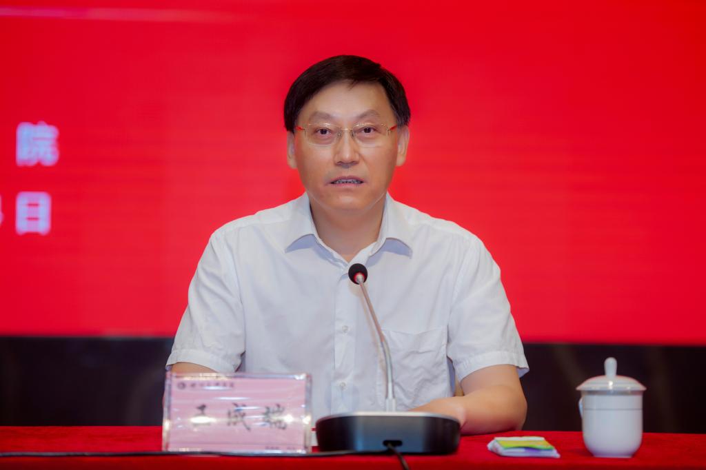 开创意识形态工作新局面 为建设特色鲜明优势突出的高水平应用型大学凝聚共识