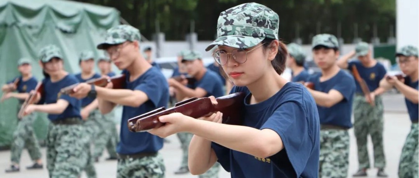 军训收官......