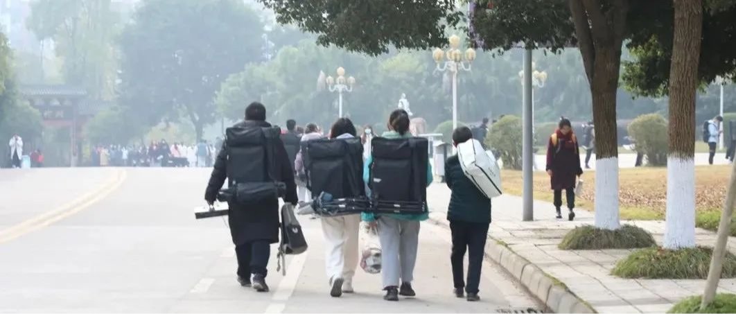 愿你以渺小启程，奔向伟大！